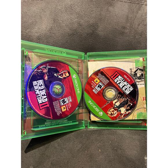 Xbox one Red dead II redemption 2 disc- complete- Preowned - Picture 5 of 5